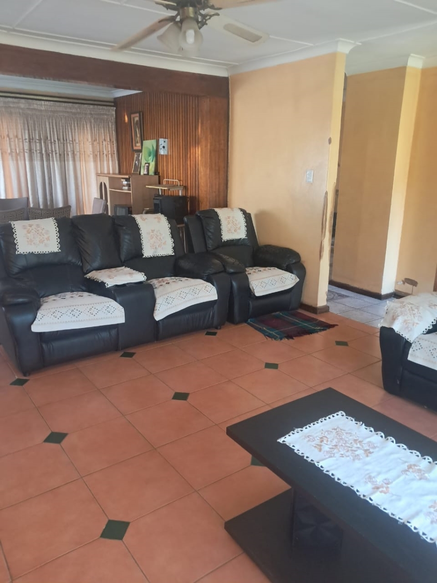 3 Bedroom Property for Sale in Amalinda Eastern Cape